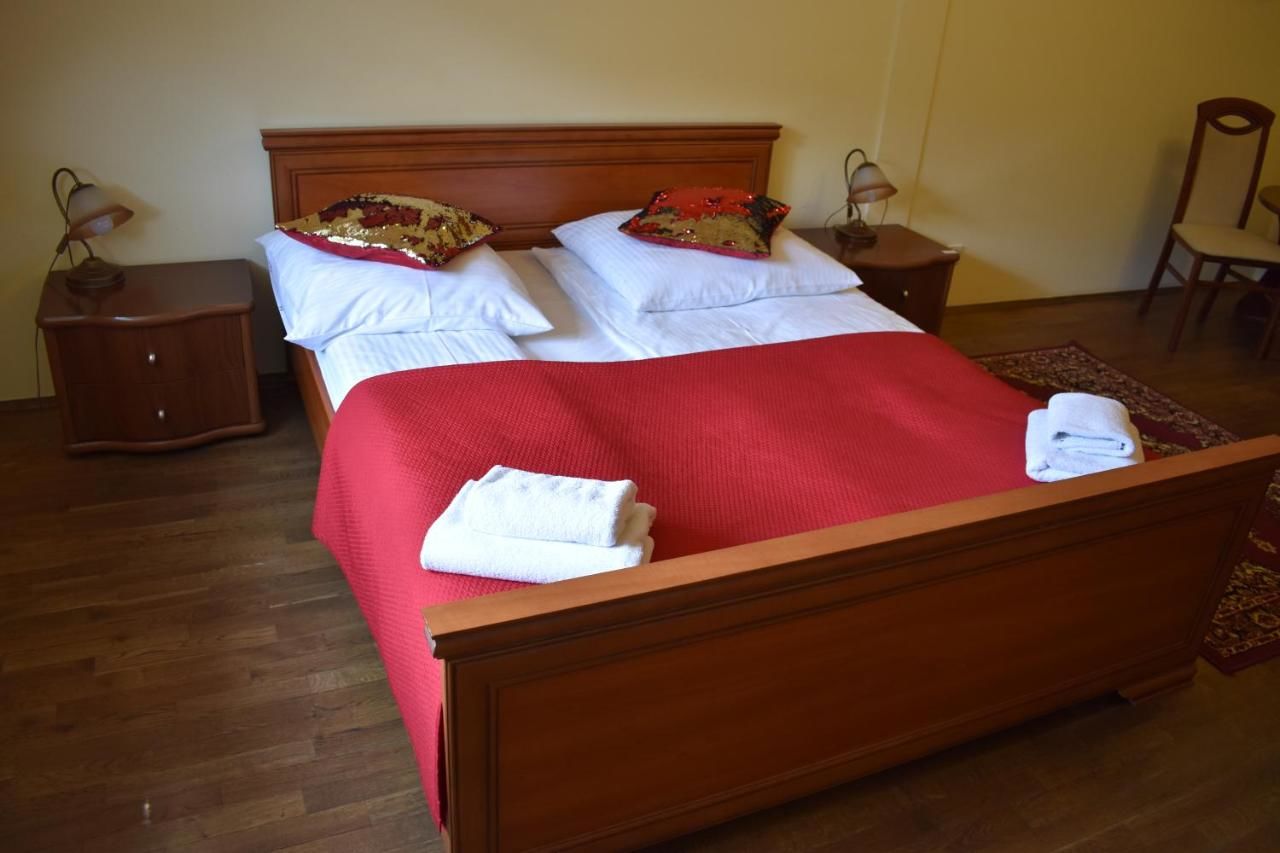 Отели типа «постель и завтрак» Miasteczko Galicyjskie Новы-Сонч